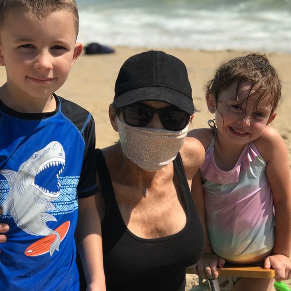 Meet your Posher, Monica - Picture 8 of 12